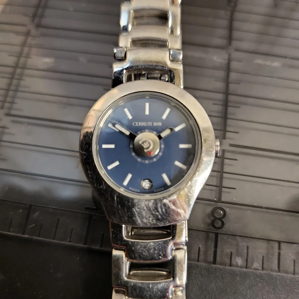 Cerruti 1881 Woman's Calendar Swiss Made 702 Watch Stainless Steel